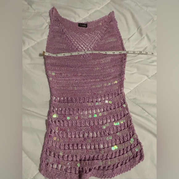 Vintage Y2K Purple Crochet Top with Sequin Accents - Picture 4 of 10